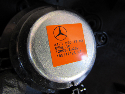 Mercedes R171 Speaker Set with Cover, Between Seats A1718201702 SLK280 SLK300 SLK350 SLK554